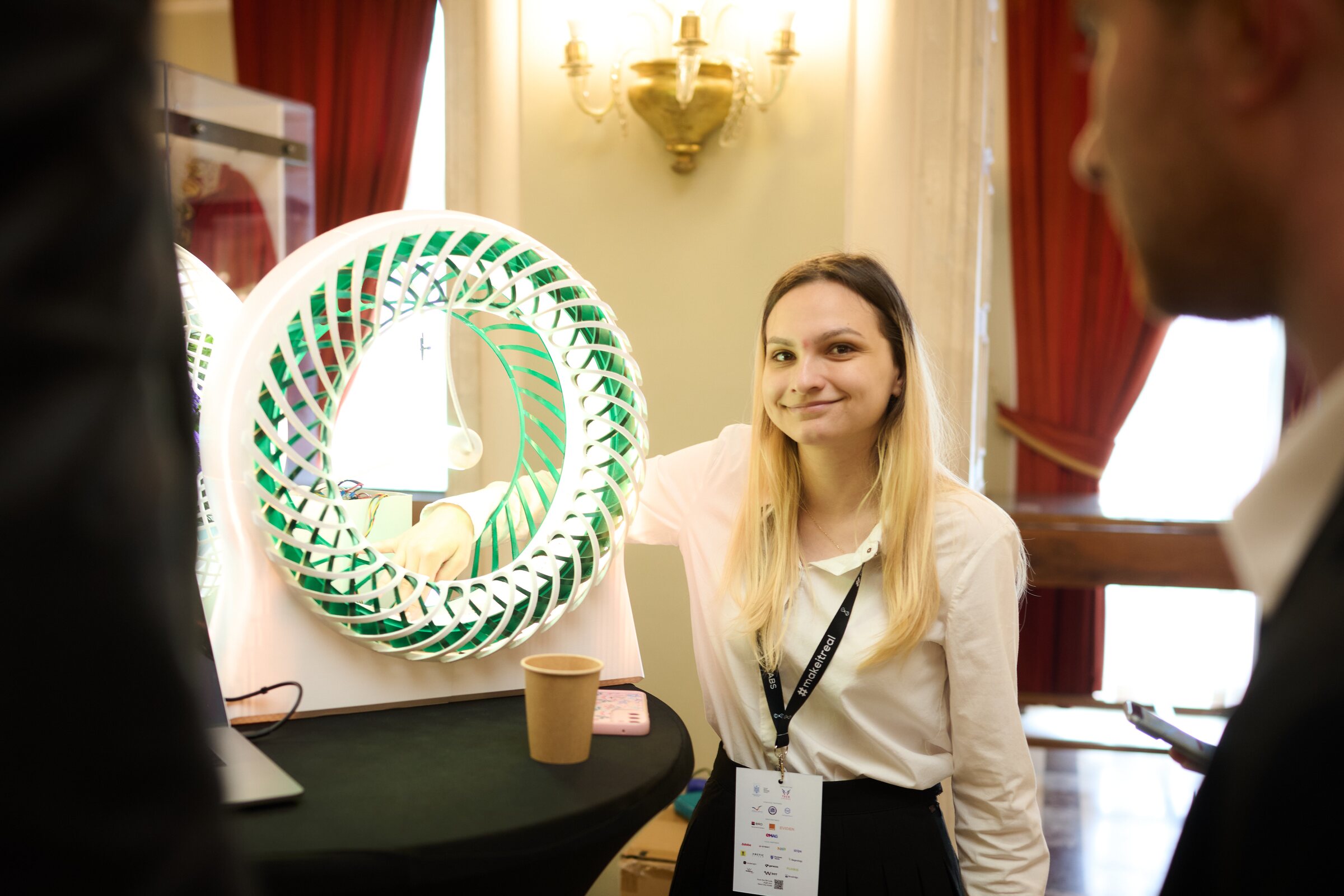 FlavoRotor prototype and exhibitor at the Innovation Labs showcase