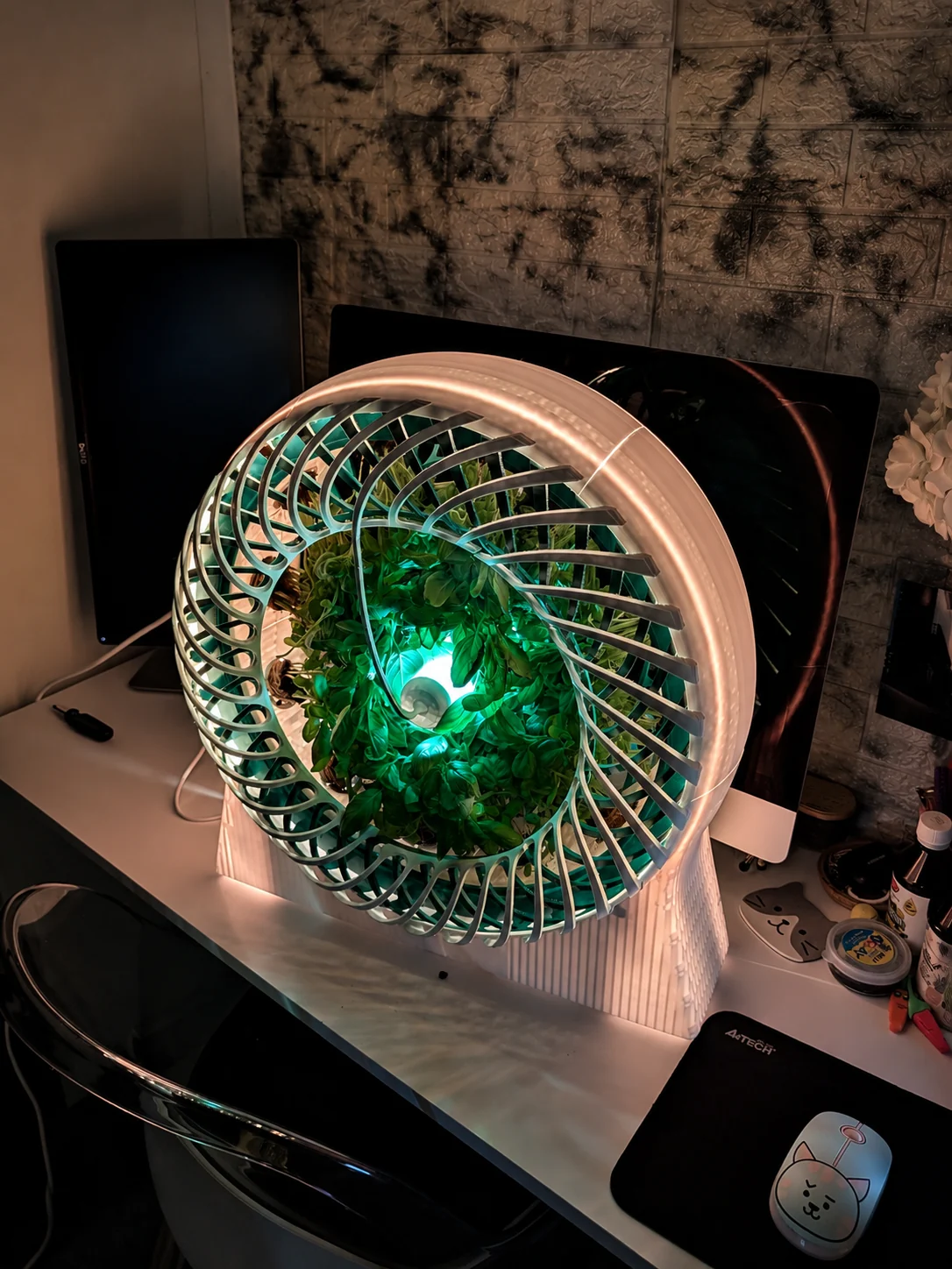 Angled view of the FlavoRotor prototype